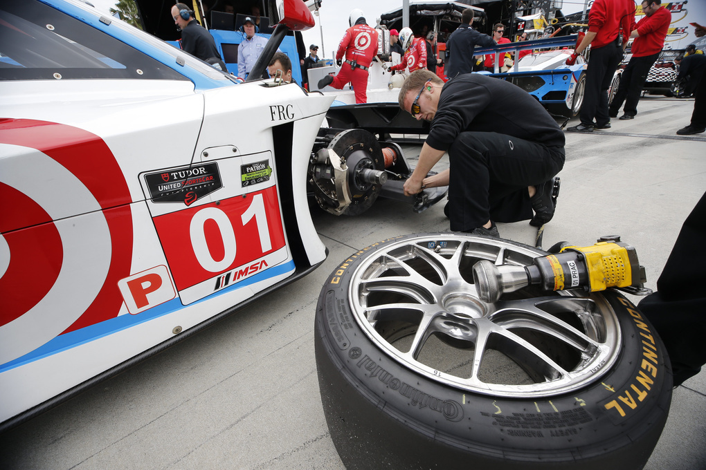    | Changing the Continental Tires at the Rolex 24