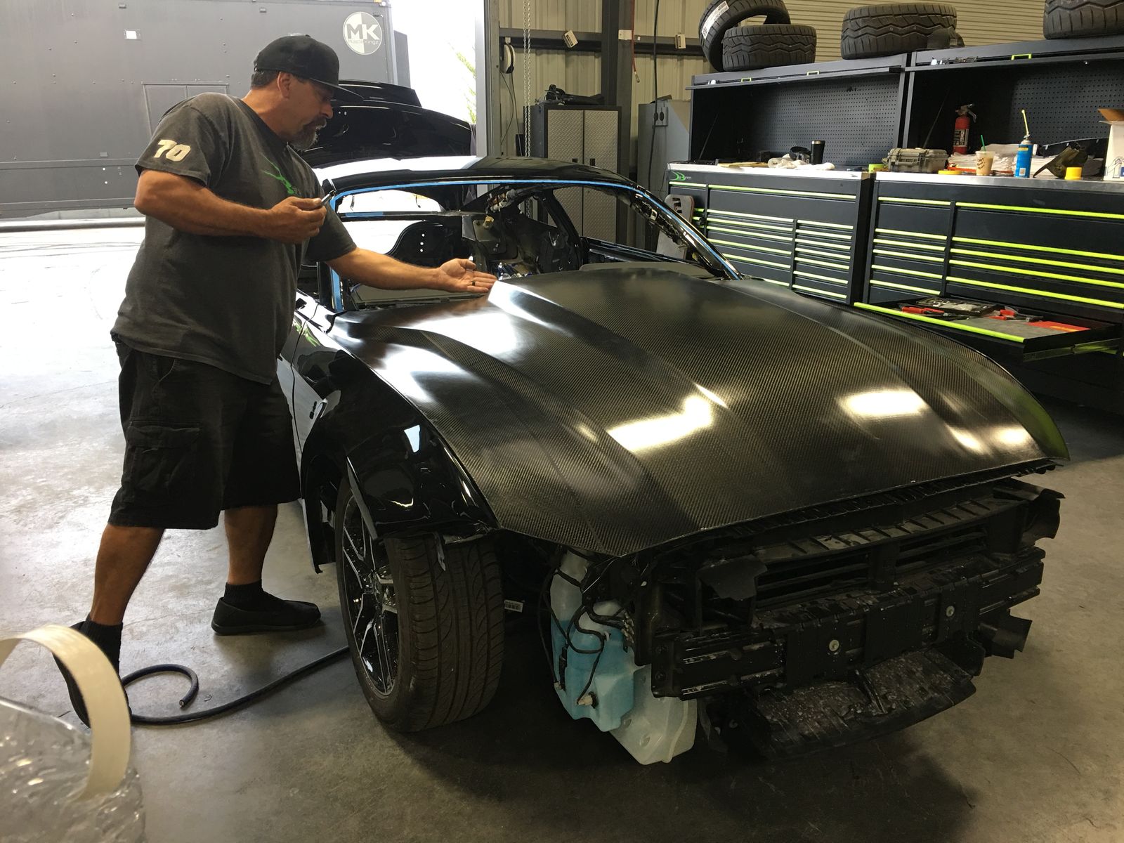 2018 Ford Mustang | 2018 Ford Mustang Fastback by DeBerti Design - Hood Install FordSEMA