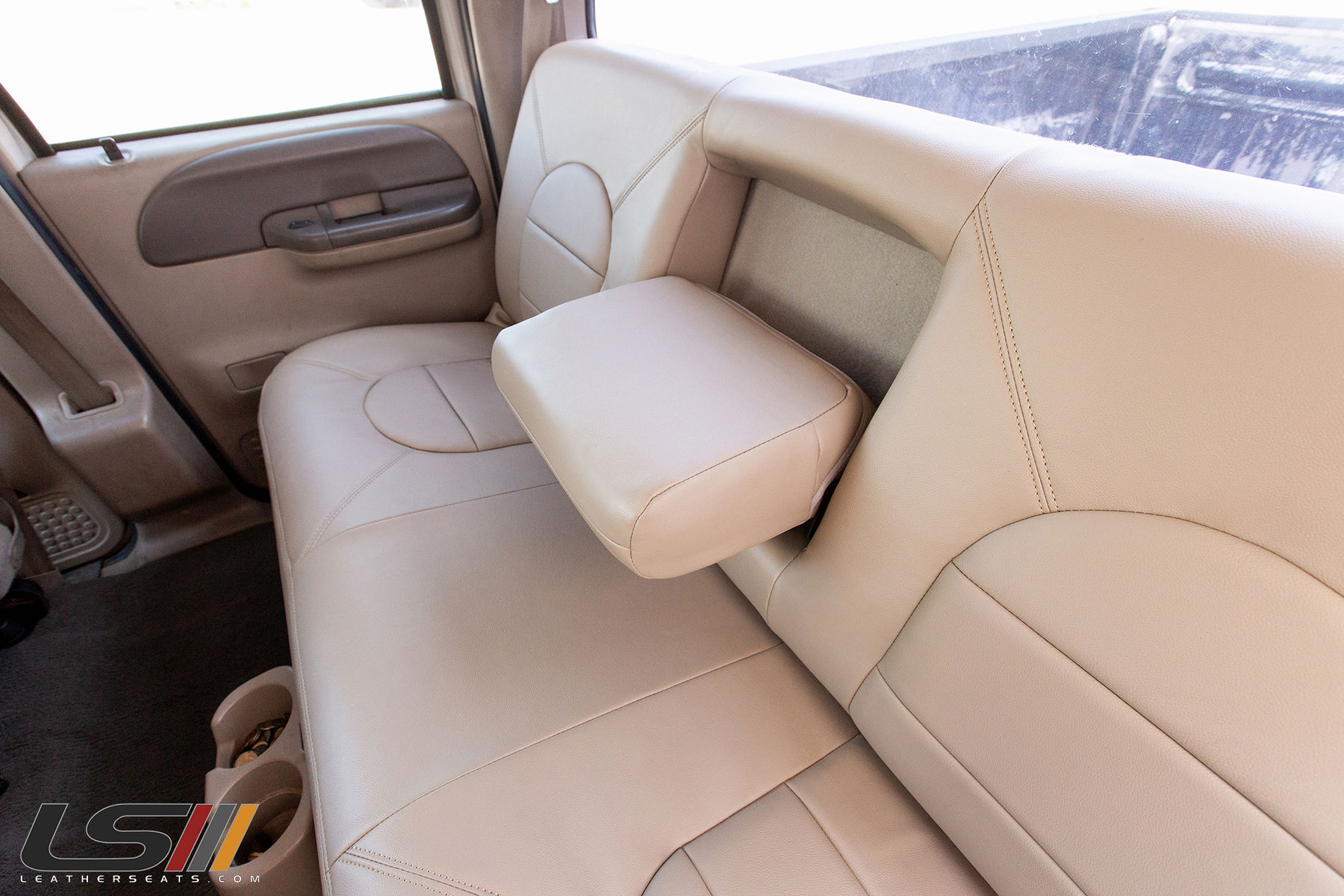 1999 Ford F-250 | 1999 Ford F250 Interior By LeatherSeats.com
