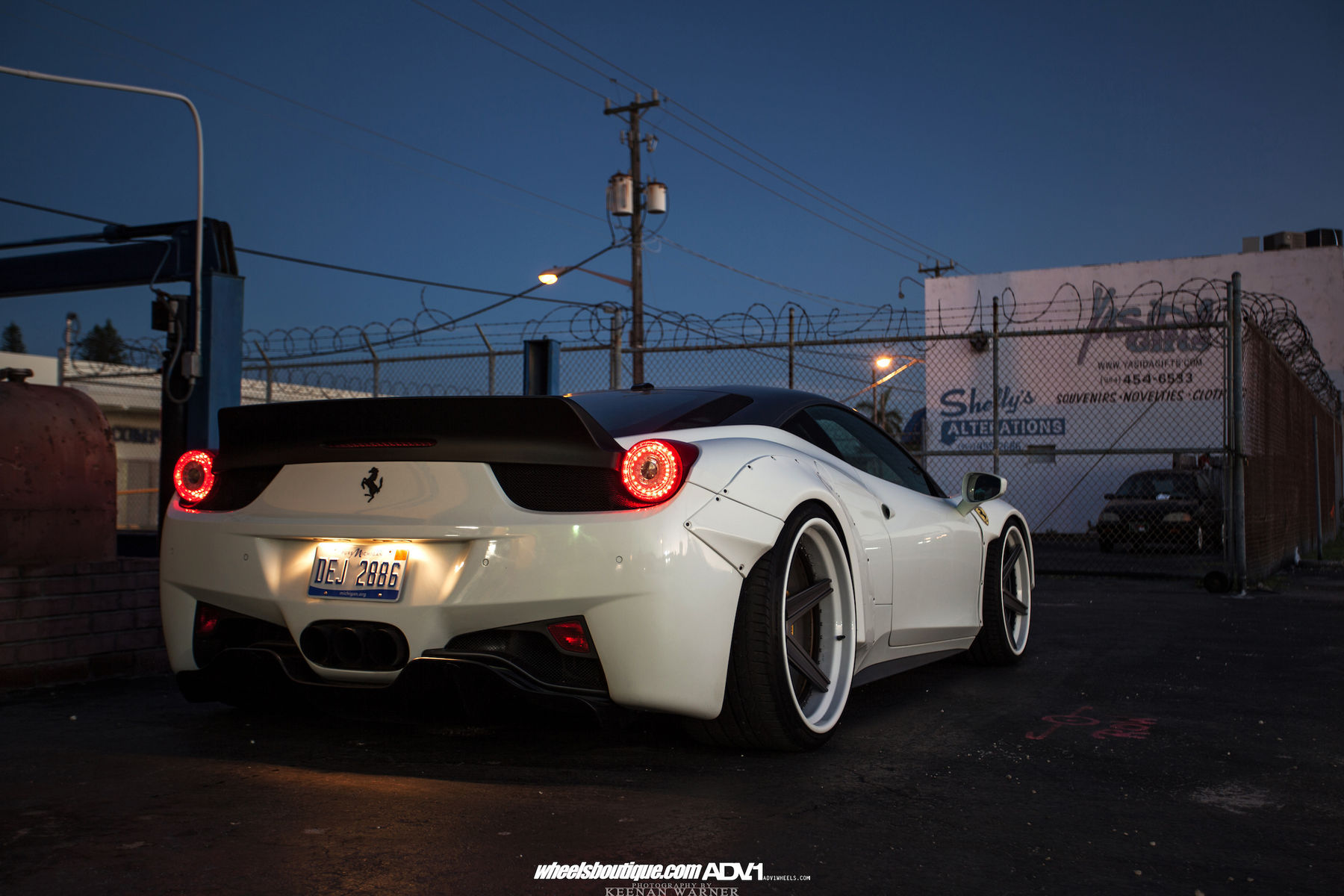  Ferrari 458 Italia |  LibertyWalk Widebody Ferrari 458 Italia