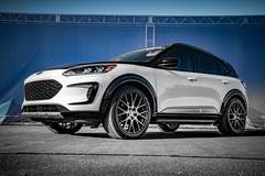2020 Ford Escape SE Sport Hybrid AWD By Air Design USA - low front 3/4