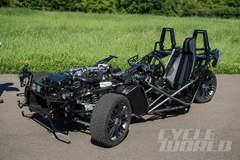 2015 Polaris Slingshot – First Ride 