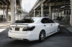 '09 Lexus LS460 on XO Tokyo's