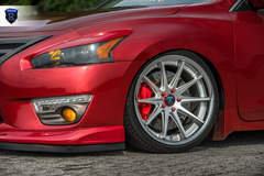 Custom Nissan Maxima - Silver Spokes