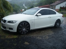 BMW M3 on Ruff Racing R955's