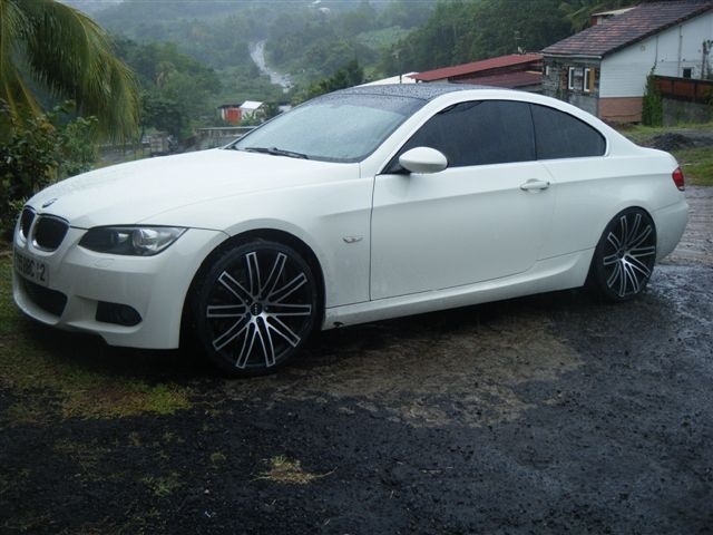 2011 BMW M3 | BMW M3 on Ruff Racing R955's