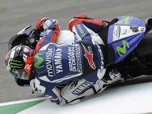 Lorenzo finally goes to battle with Marquez