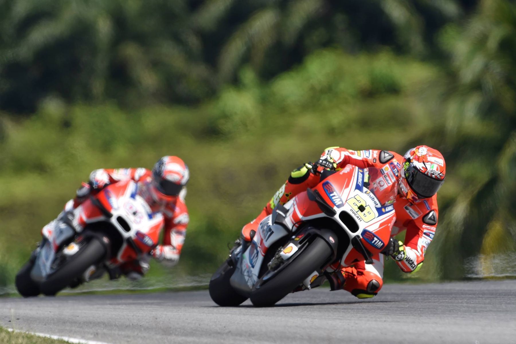 2016   | 2016 Ducati GP Team - preseason