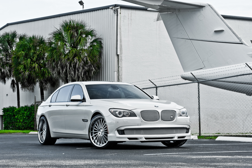 2012 BMW 7 Series | '12 BMW 750Li on XO New York's
