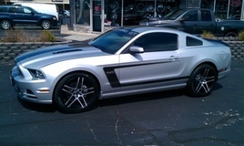 Mustang Boss 302 on Ruff R954's