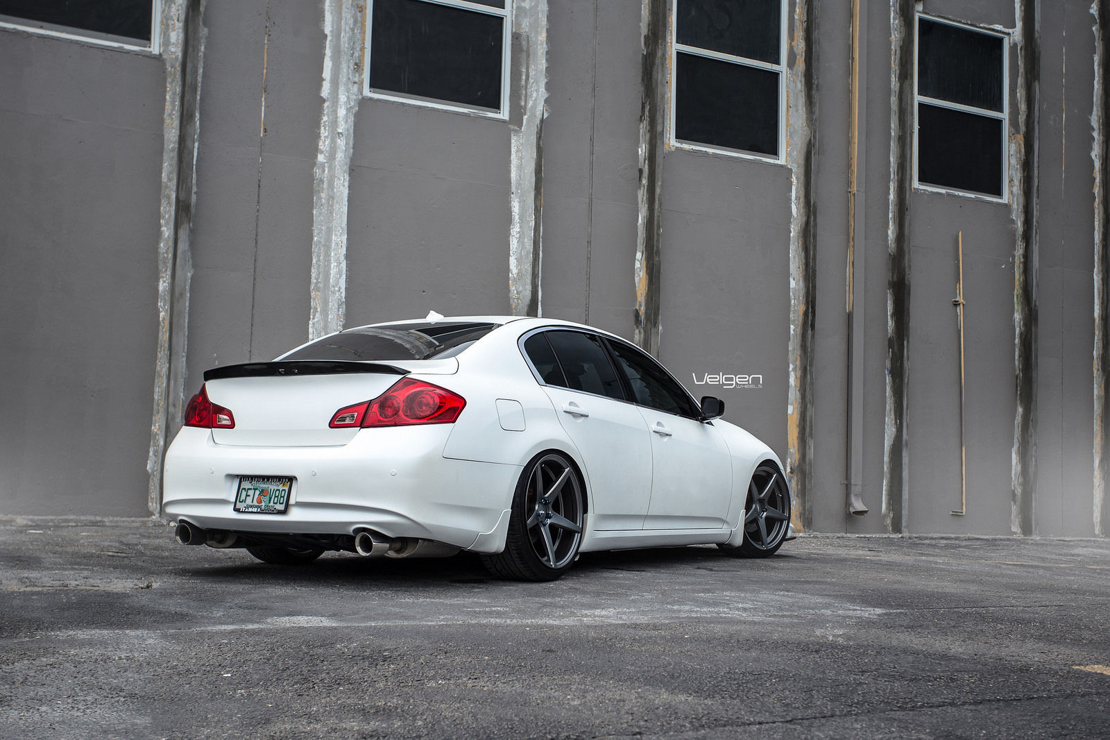 2010 Infiniti G37 Sedan | Infiniti G37 Sedan on Velgen Wheels Classic5 Matte Gunmetal