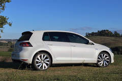 2016 Volkswagen Golf GTE