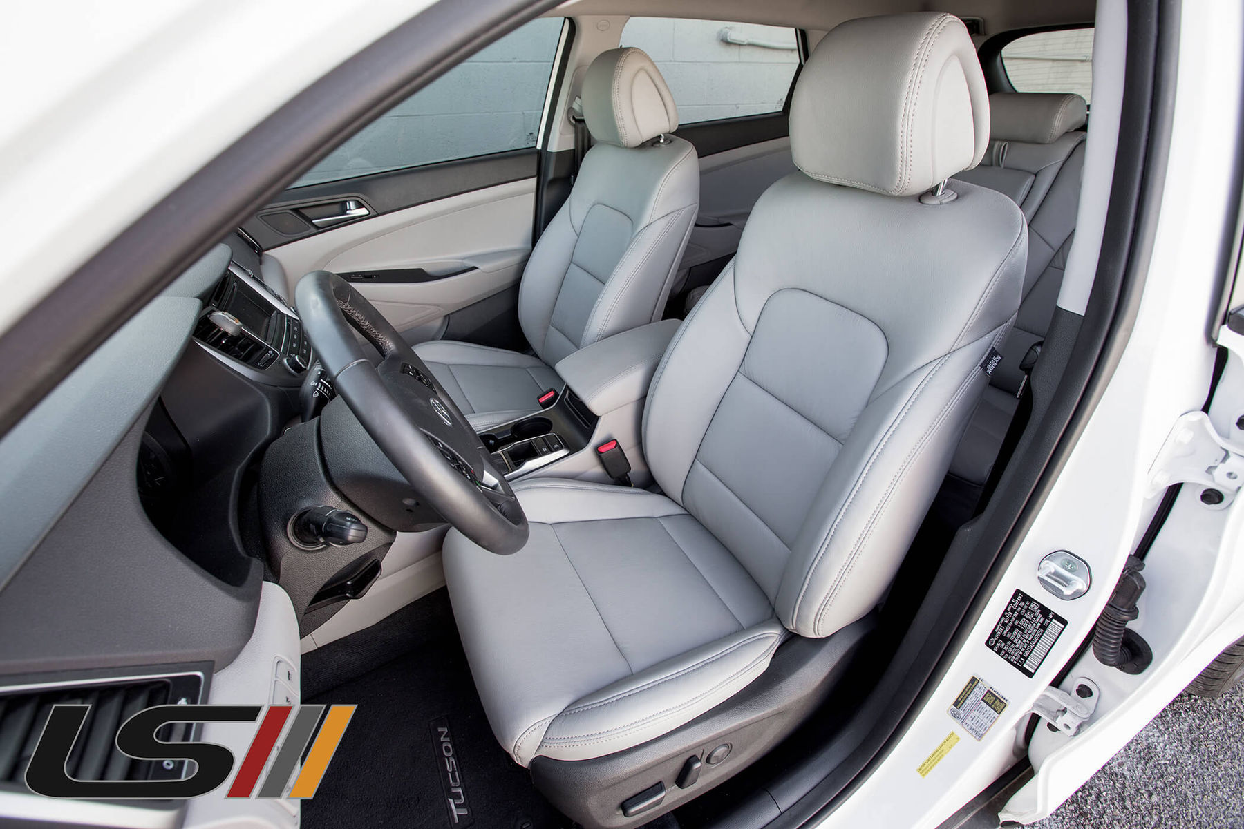 2016 Hyundai Tucson | 2016 Hyundai Tucson Interior By LeatherSeats.com