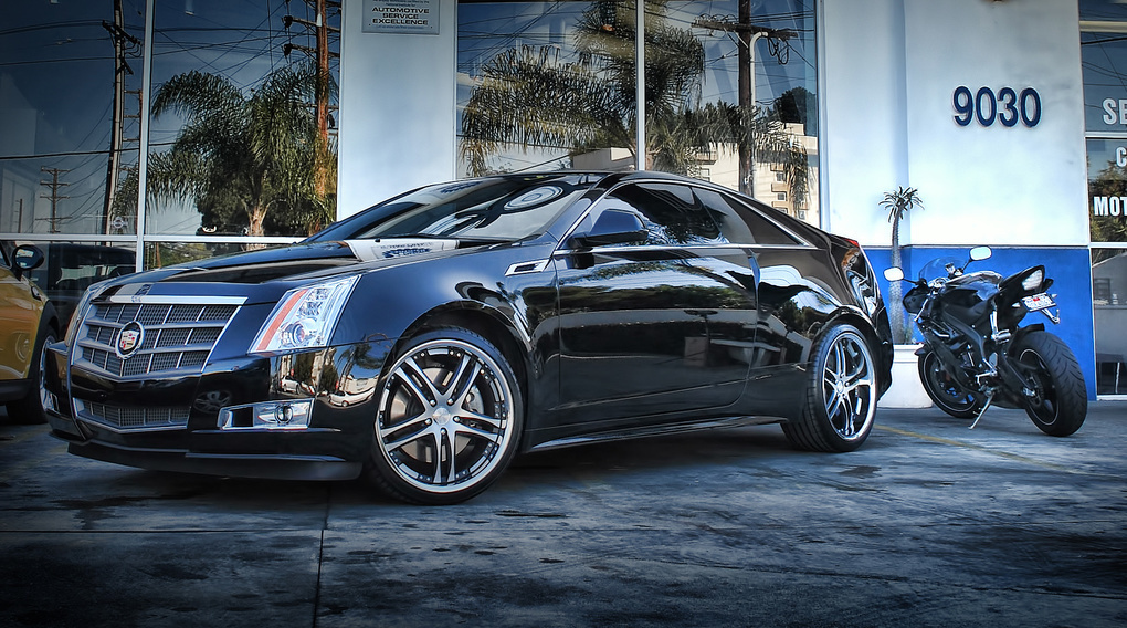 2011 Cadillac CTS-V Coupe | '11 Cadillac CTS-V on Concept One RS-55's