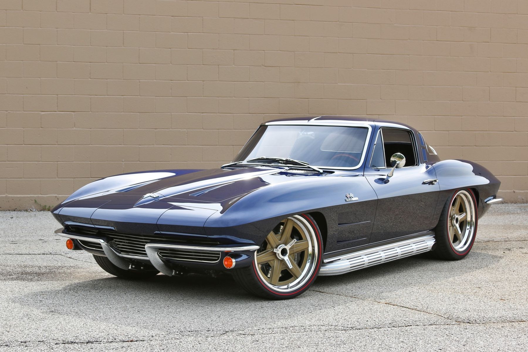 1964 Chevrolet Corvette Stingray | Barry B's Roadster Shop '64 Corvette Stingray on Center Locking Forgeline RS6 Wheels