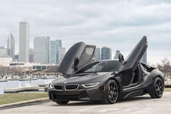 BMW i8 - Doors Up