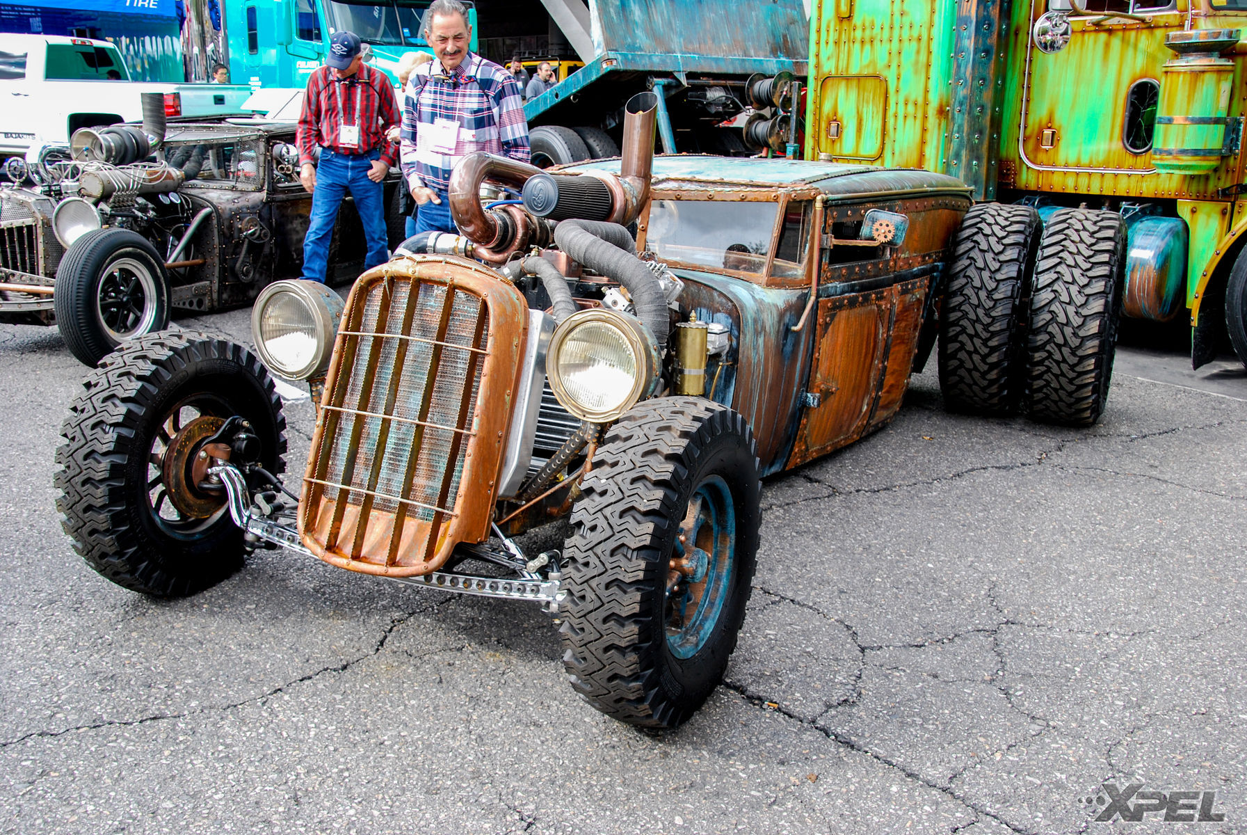 | Shots from around SEMA show