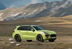 2014 Porsche Cayenne GTS