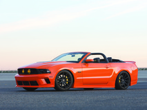 '11 Ford Mustang