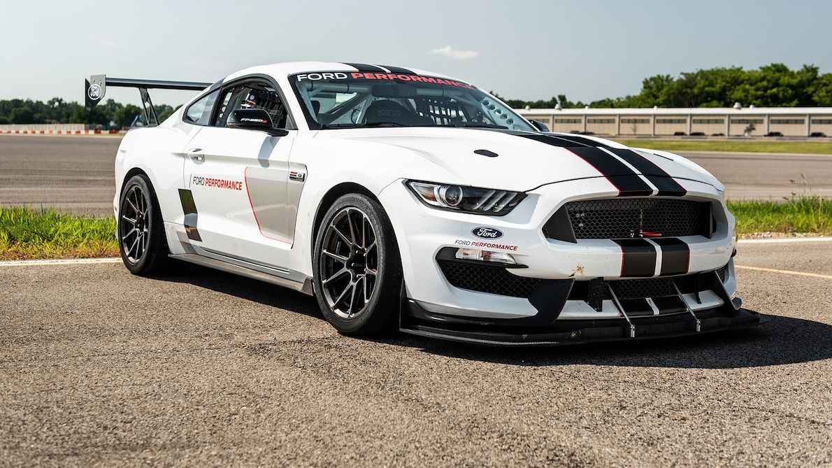 2018 Ford Mustang | Ford Mustang FP350S on Forgeline One Piece Forged Monoblock GS1R Wheels