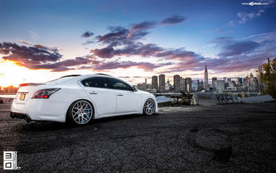 Nissan Maxima