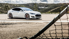 '14 Tesla Model S on ADV.1's