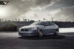 F10 M5 SEDAN