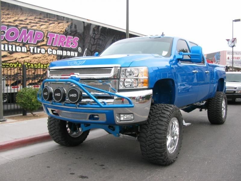 Chevrolet C/K 2500 Series | N-FAB Pre-Runner