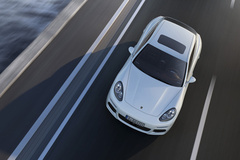 '14 Porsche Panamera S E-Hybrid