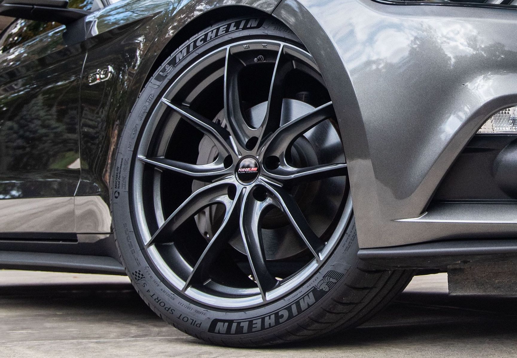 2019 Ford Mustang | Frank’s S550 Ford Mustang GT on Forgeline Flow Formed F01 Wheels
