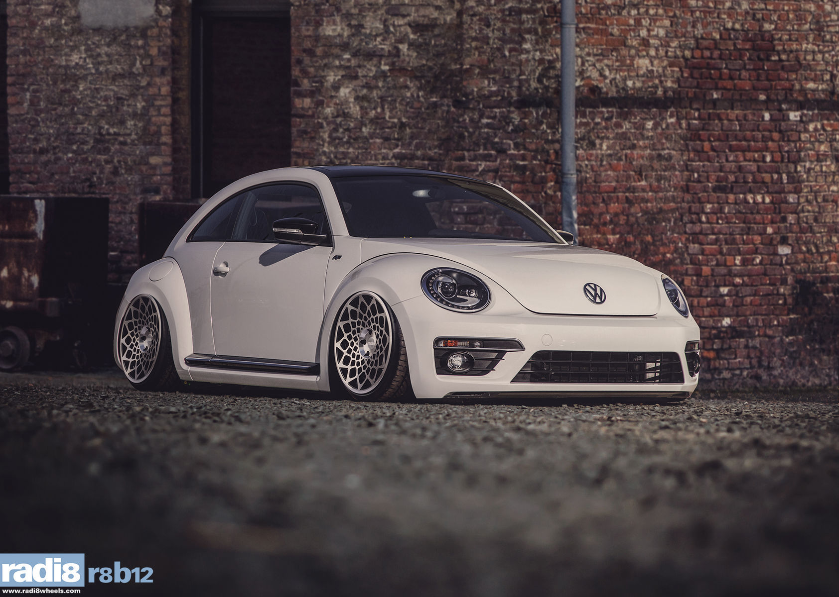  Volkswagen Beetle | Radi8 R8B12 Wheels - Volkswagen Beetle R 