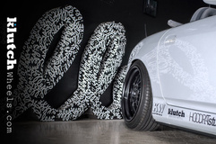 2004 Honda S2000 on Klutch SL-14's