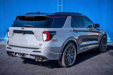 2020 Ford Explorer Sport Trac | 2020 Ford Explorer ST by CGS Motorsports - rear 3/4