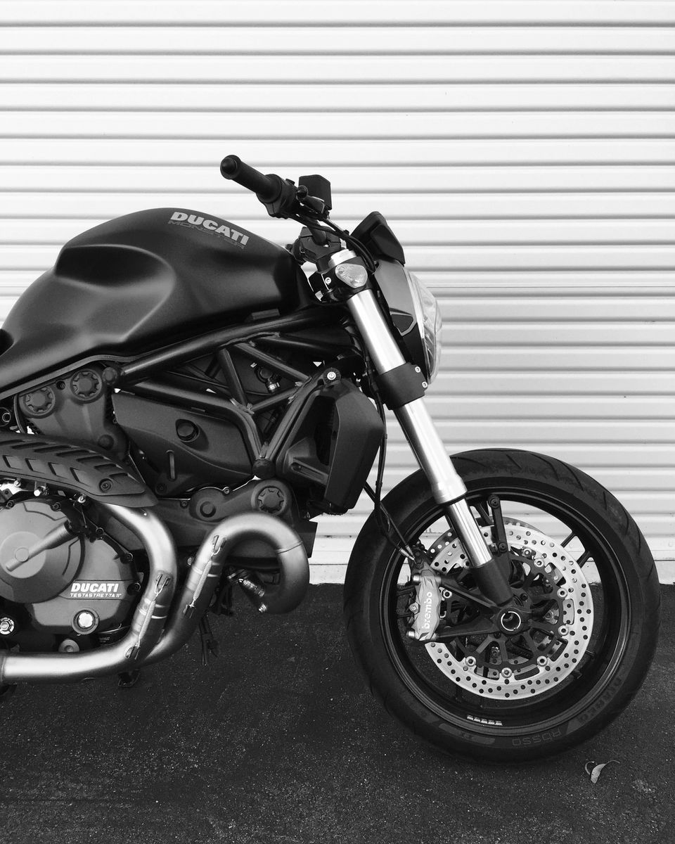2016 Ducati MONSTER 821 DARK | Ducati 821 cafe racer