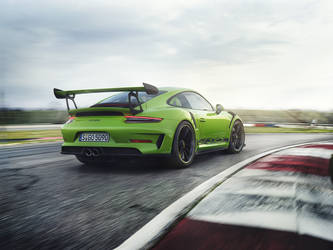 2019 Porsche 911 | 2019 911 GT3 RS - Rear Track View