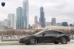 BMW i8 - Side
