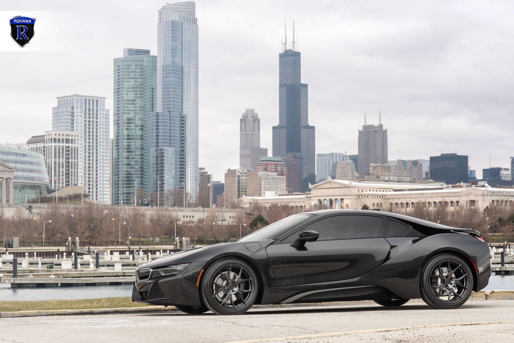 2016 BMW i8 | BMW i8 - Side