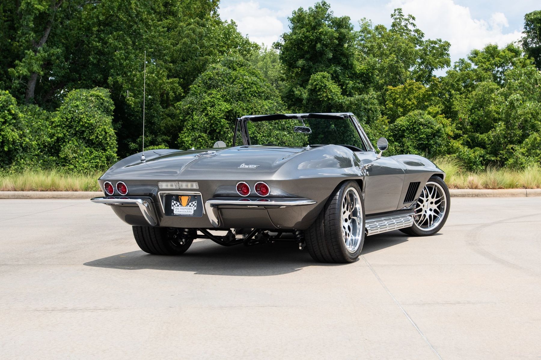 1967 Chevrolet Corvette | Steve’s Schwartz Performance-Built 1967 Chevrolet Corvette on Forgeline DE3P Wheels