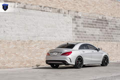 Mercedes Benz CLA250