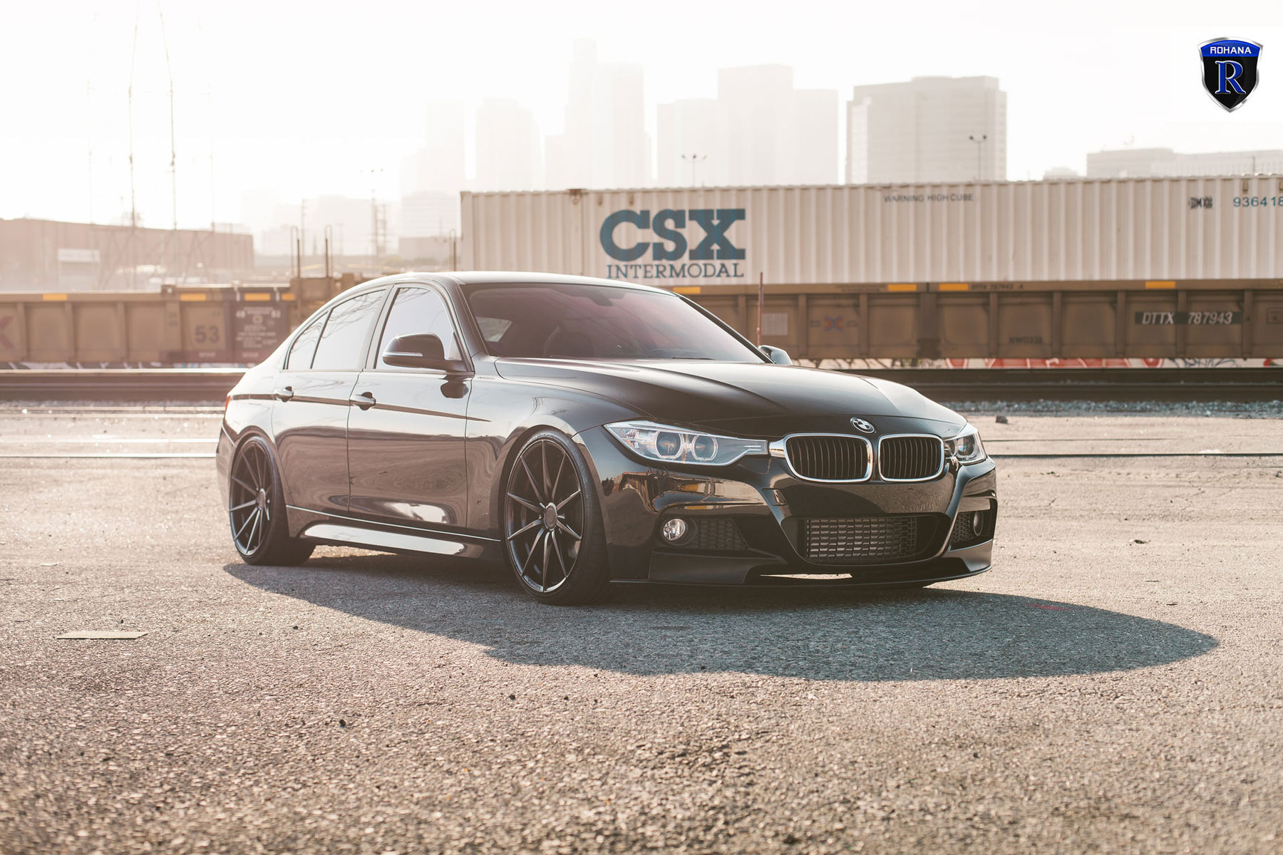 2016 BMW 3 Series | BMW 330i - 3 Series Side View