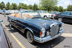 A beautiful classic Mercedes-Benz