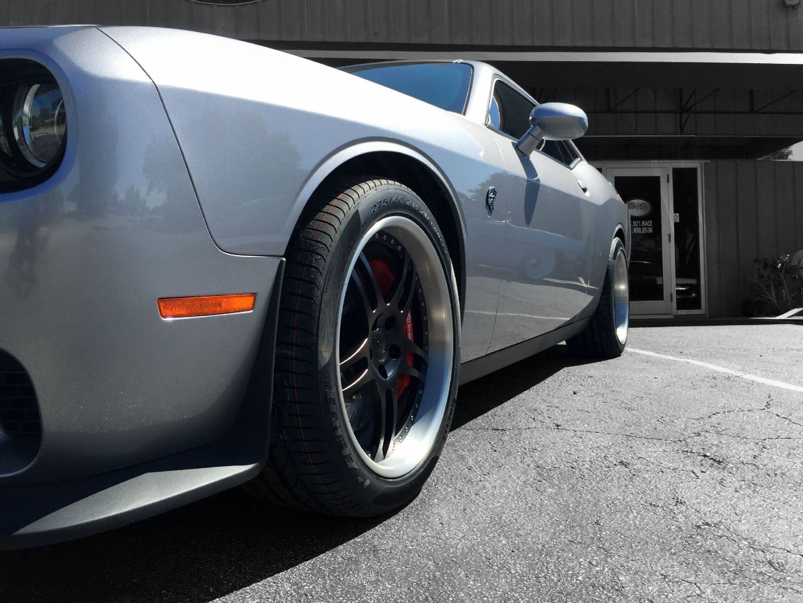 2015 Dodge Challenger | Challenger SRT Hellcat on Forgeline DS3P Wheels