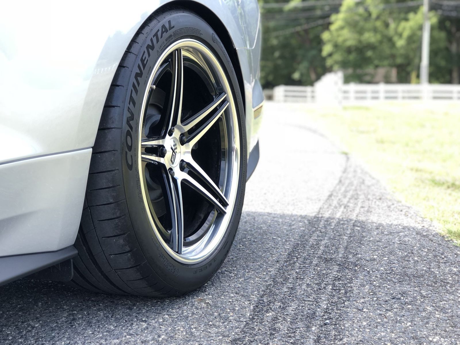 2017 Ford Mustang | Reed's 1000HP Twin Turbo Petty’s Garage Ford Mustang GT on Forgeline SC3C-SL Concave Wheels