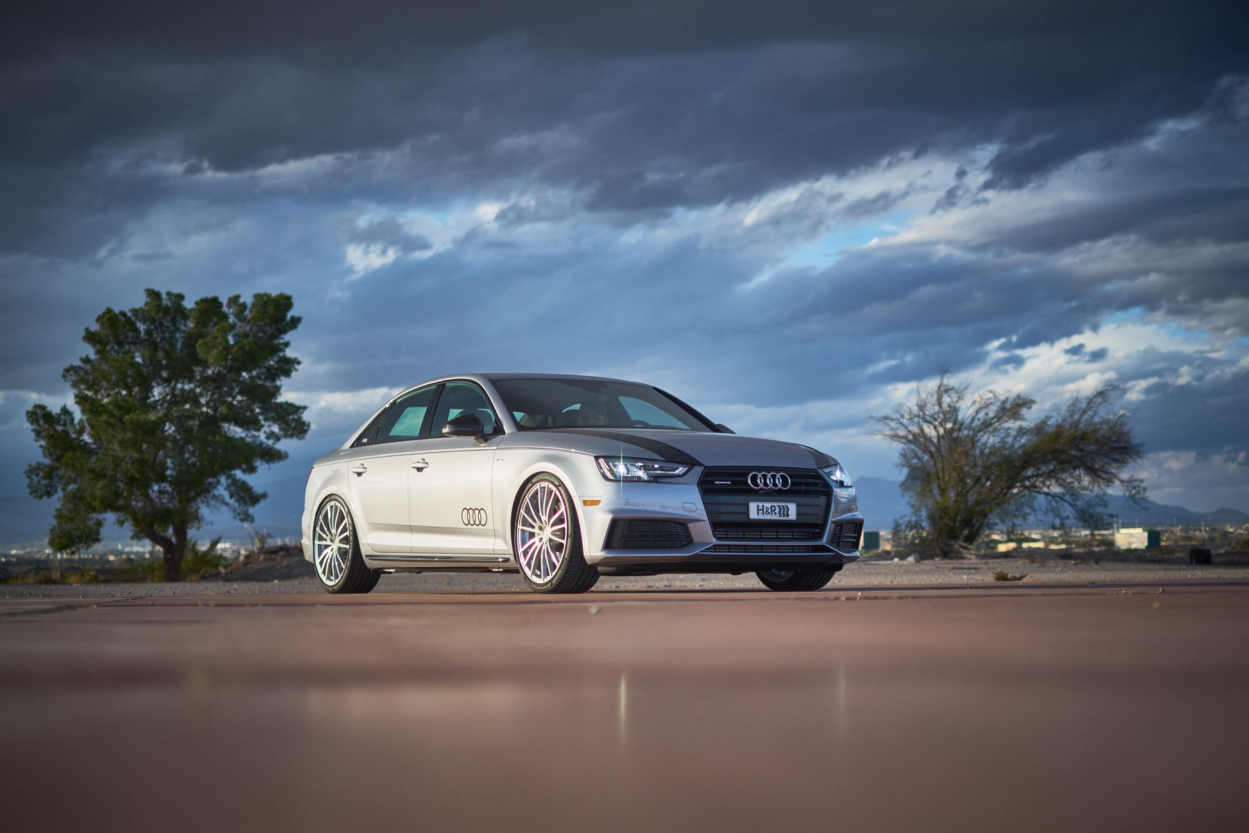 2017 Audi A4 | H&R 2017 Audi A4 - H&R Inside