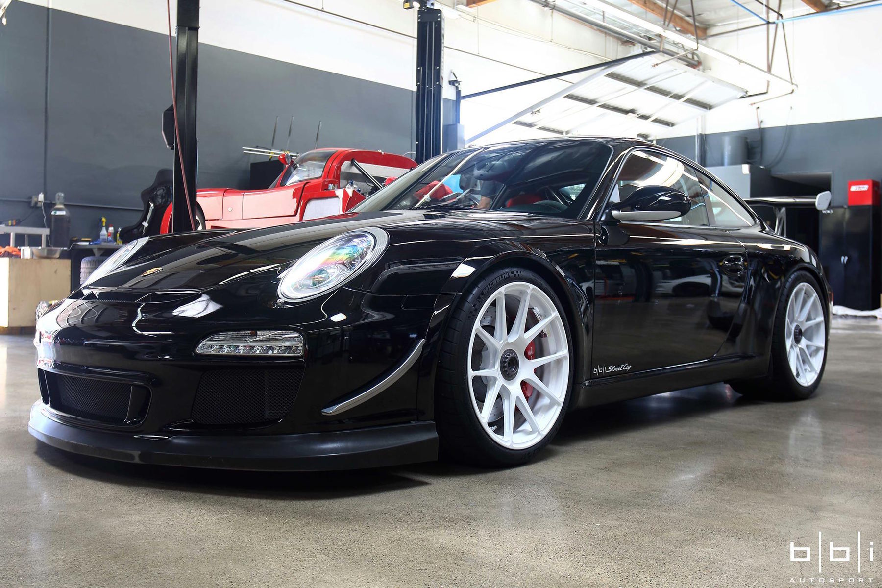 2010 Porsche 997 | BBi Autosport's Porsche 997.2 GT3 Street Cup on Forgeline One Piece Forged Monoblock GA1R Wheels