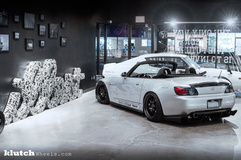 2004 Honda S2000 on Klutch SL-14's