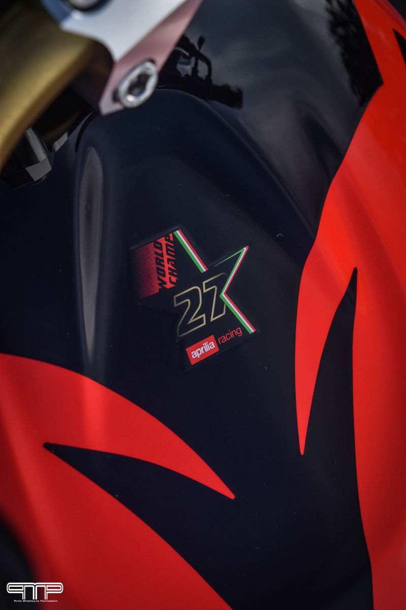  Aprilia TUONO R 1000 | Aprilia Tuono R 1000