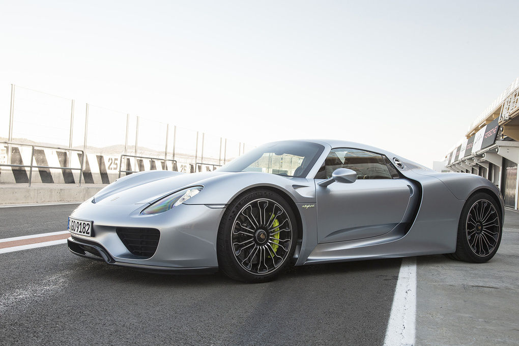 2015 Porsche 918 Spyder | '15 Porsche 918 Spyder