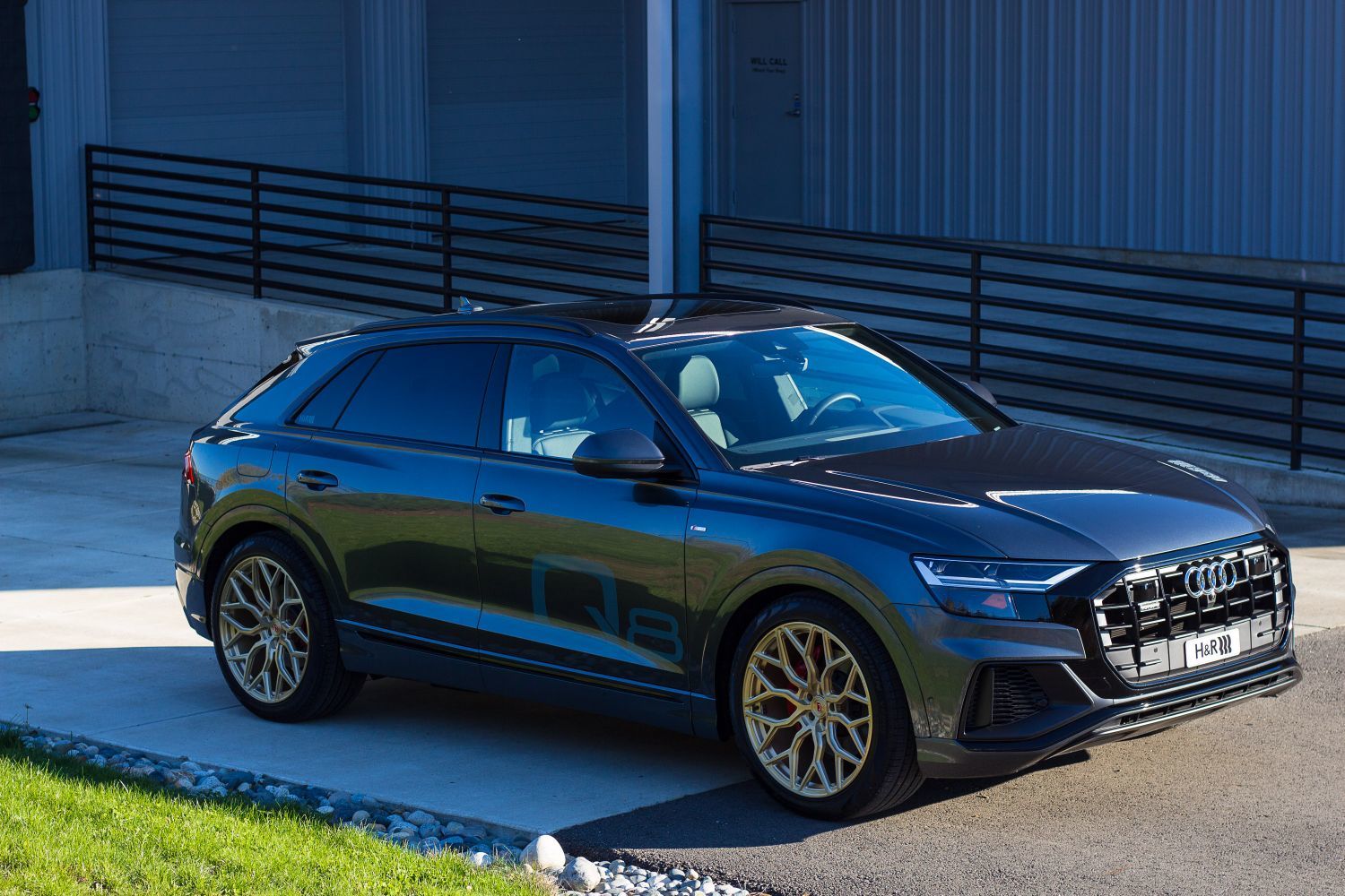 2019 Audi Q8 | H&R 2019 Audi Q8 - H&R Headquarters