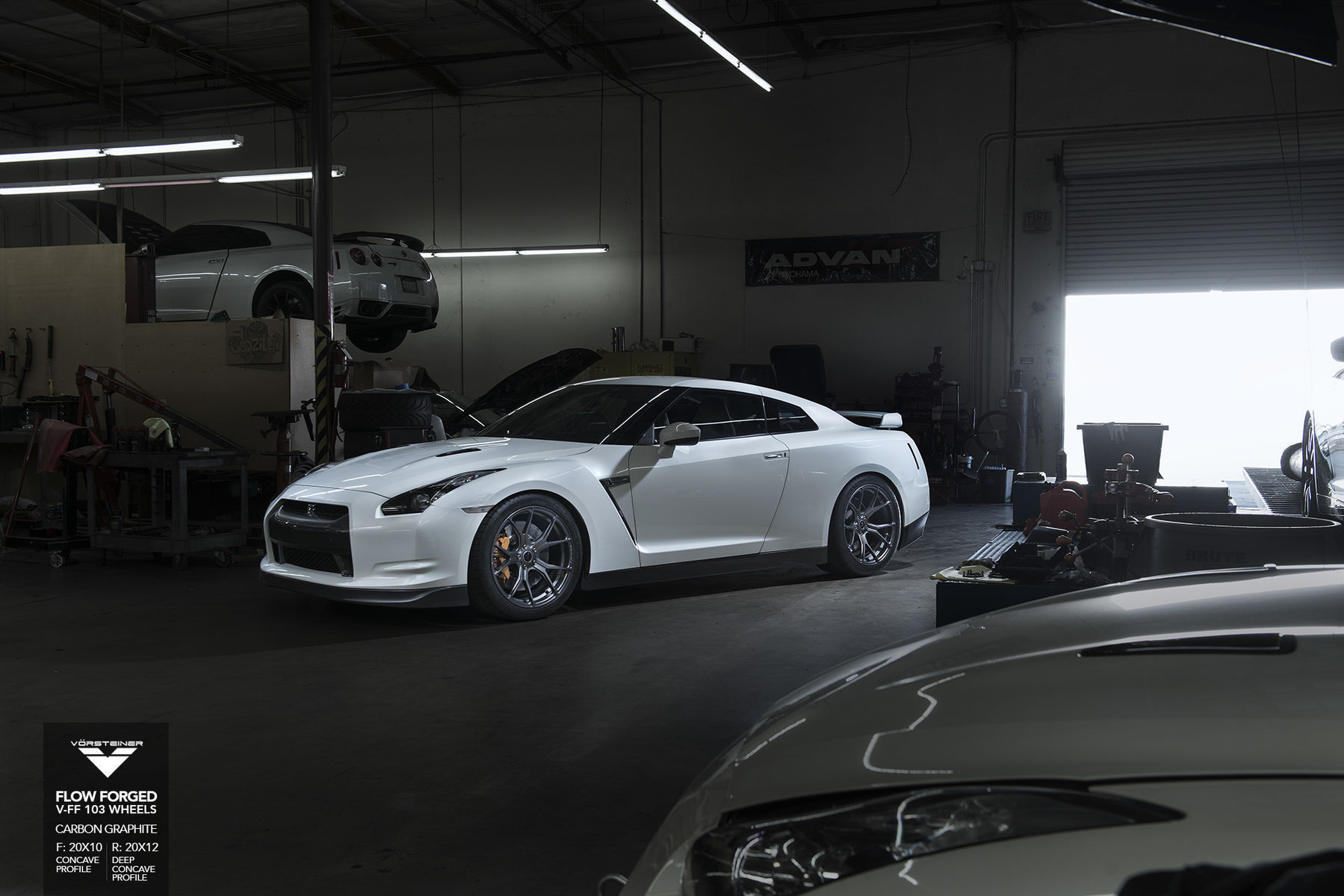 2015 Nissan GT-R | Nissan GTR - Vorsteiner Flow Forged V-FF 103 Wheels